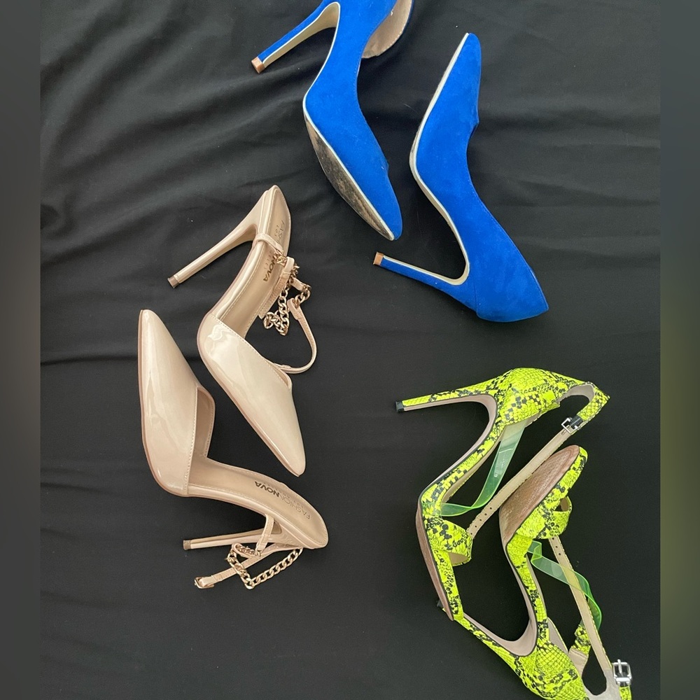 3 pairs of barely worn heels